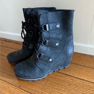 SOREL Joan of Arctic Wedge Boots